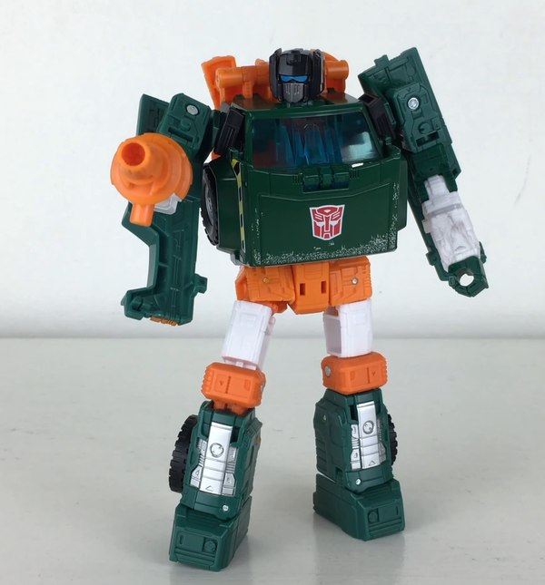 Transformers Earthrise Hoist Video Review And Images 01 (1 of 12)